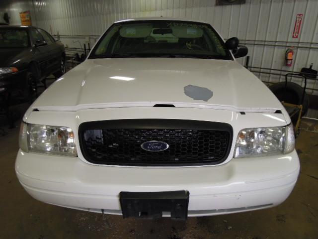 2005 ford crown victoria hood