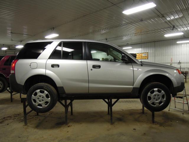 2004 saturn vue 26047 miles rear or back door right