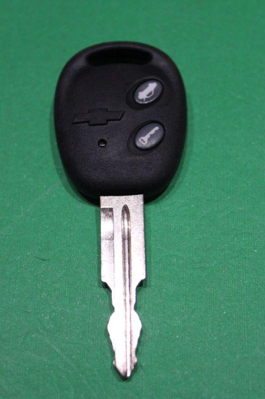 Use chevy keyless remote rk950nat transmitter control keyfob new uncut key blade