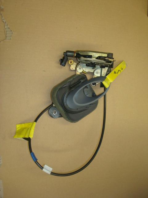 96-99 ford taurus driver  rear door latch actuator with handle mercury sable