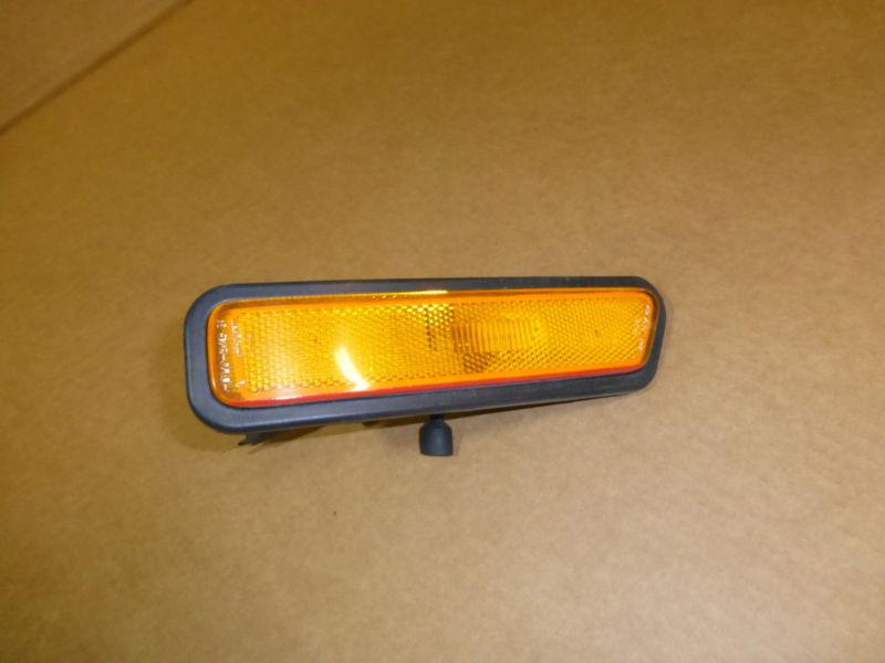 Porsche 944 951 turbo front side marker light lens assembly left lh oem