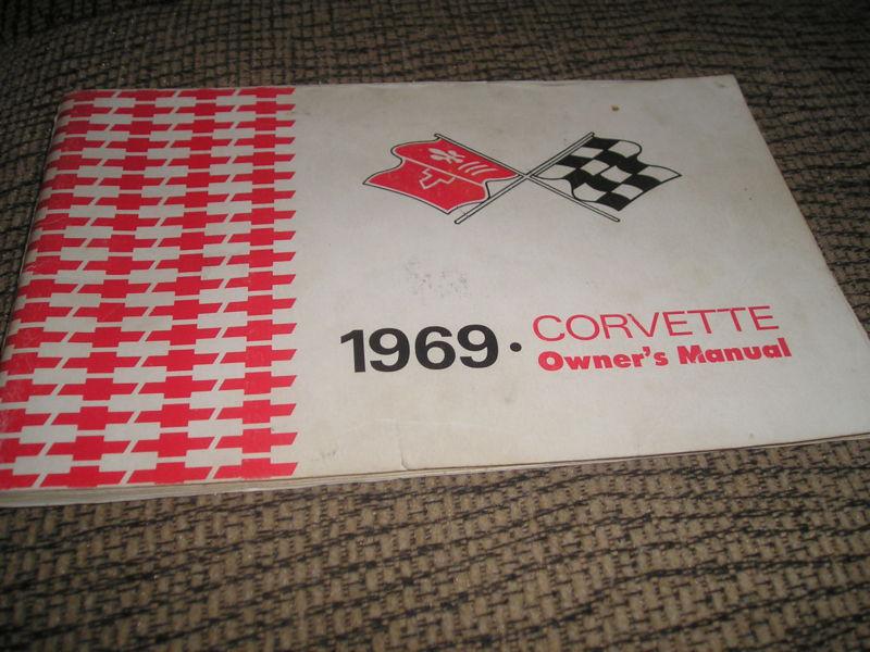 1969 original corvette owners manual with 1/2 corvette news card