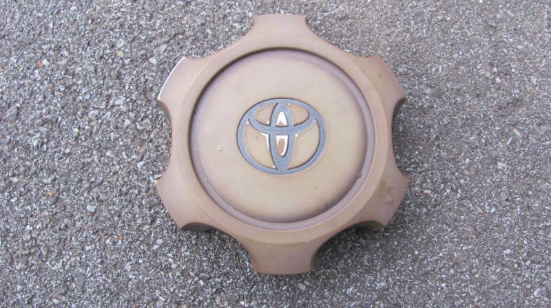 Toyota 4runner 4 runner hub cap center 15" 16" rims tacoma 6 lug 96-02 1996-2002