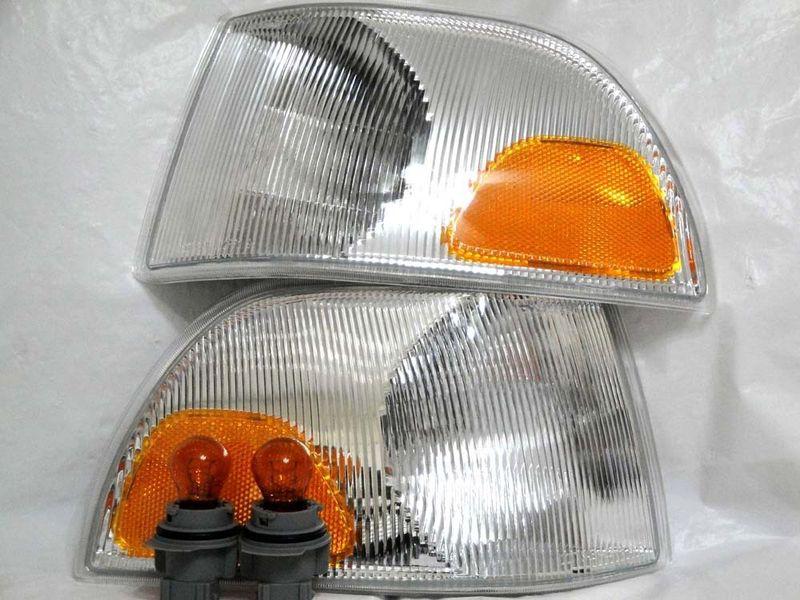 Volvo 98-00 c70 s70 v70 signal park light lamp w/b rl one pair w/bulb new