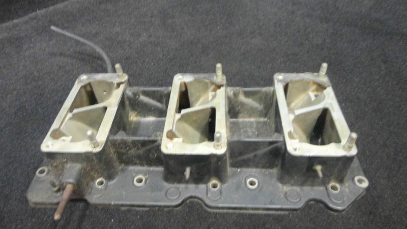 Intake manifold and reed valve #96770 1997 150hp 2.0 litre mercury outboard