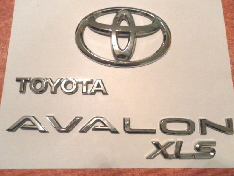 Toyota avalon xls trunk lid emblems complete set