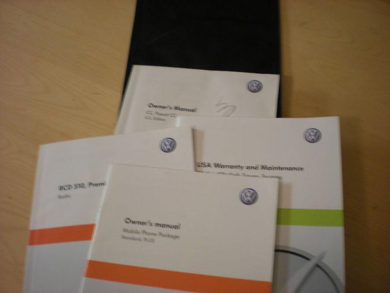 2011 vw cc  owners manuals and cover .