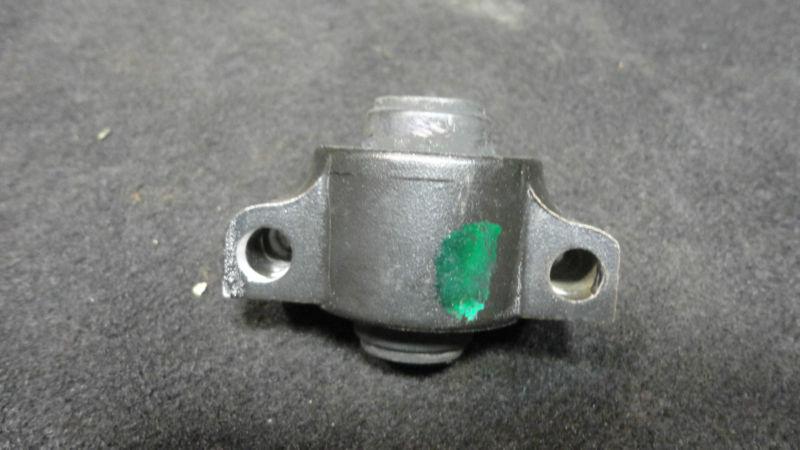 Upper exhaust housing mount #313566 #0313566 johnson/evinrude/omc outboard boat