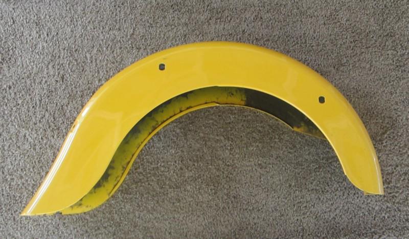 Harley rear fender, harley-davidson flh series year unknown yellow