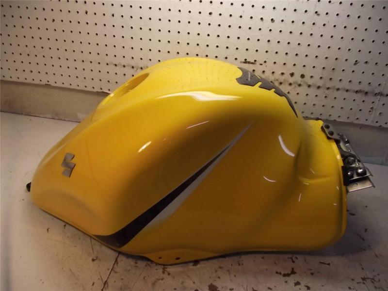 2008 2009 2010 2011 2012 2013 suzuki hayabusa  fuel tank gas oem  body work