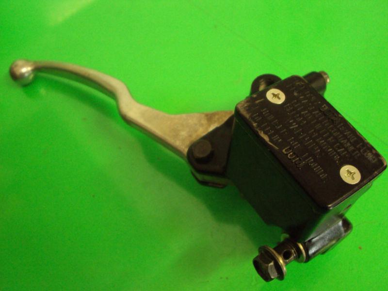 Suzuki eiger 400 4x4 05 brake master cylinder front