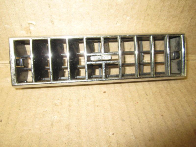 Cadillac fleetwood brougham deville 80-90 1980-1990 dash vent - 5 5/8"