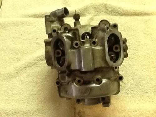 Arctic cat 400 atv engine cylinder head