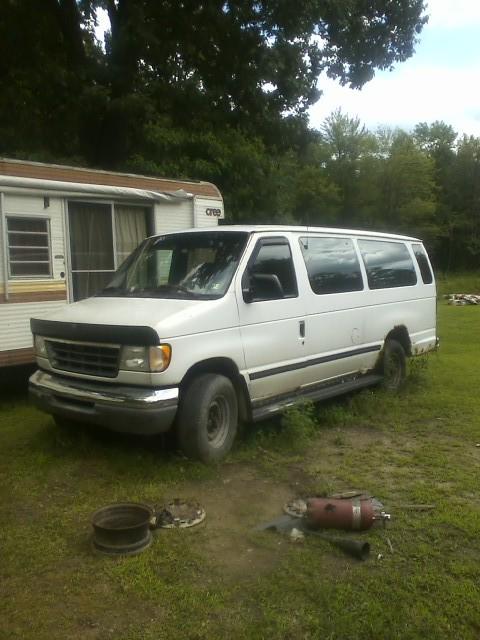 Gas tank n fuel pump for 96 ford club wagon van nr bought new used about 6 month