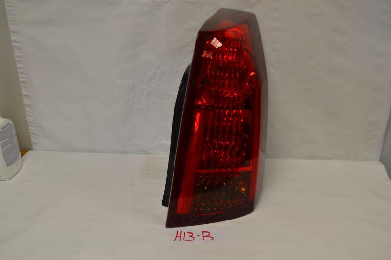Cadillac cts 2004-2005-2006-2007 passenger side taillight oem 