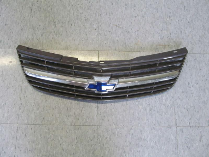 00 01 02 03 04 05 chevrolet impala oem grille nice