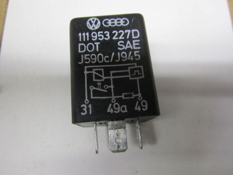 Porsche oe relay turn signal relay oe # 111 953 227 d  oe # 111953227d