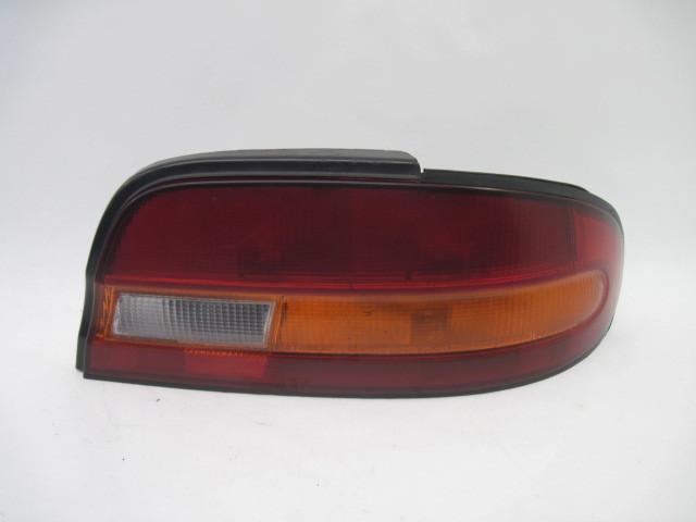Tail light nissan altima 1993 93 right 7617