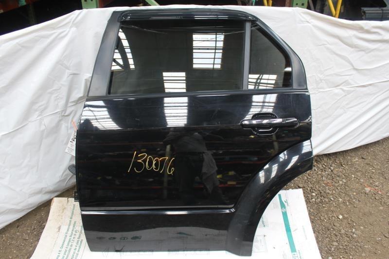 08 09 taurus x l. rear side door elec tinted