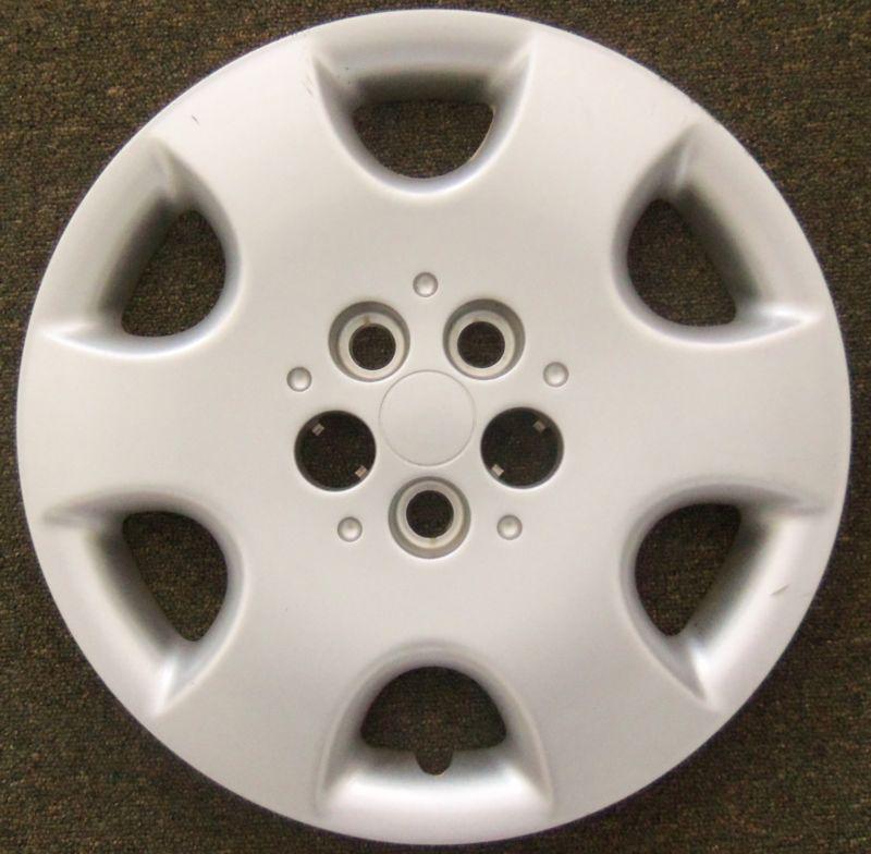 Chrysler pt cruiser oem wheel cover used very good condition free shipping in us