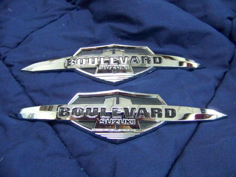 Suzuki c50 vl800 boulevard tank emblem badges oem