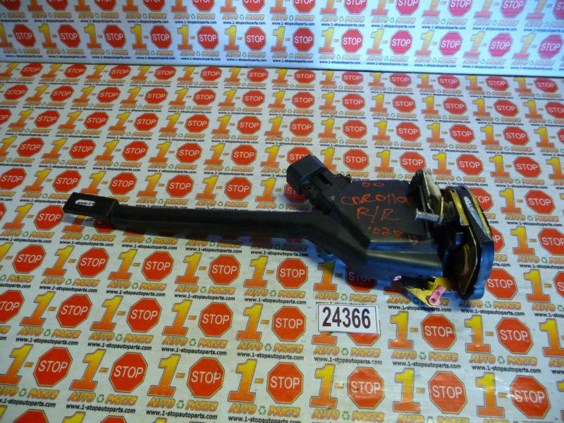 98 99 00 01 02 toyota corolla passenger/right rear door latch w/ actuator oem