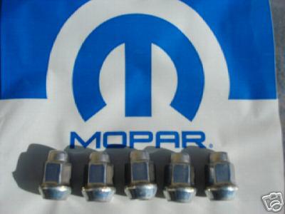 Dodge dakota,durango stainless capped oe lug nuts,mopar