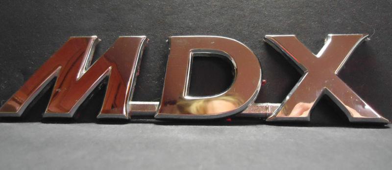 Used oem 2001-06 honda acura "mdx" emblem fit liftgate 75722-s3v-a00 75722s3va00