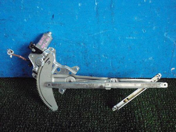 Suzuki jimny wide 1998 front right door regulator [4713120]