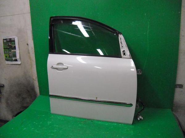 Toyota ipsum 2001 front right door assembly [0913100]