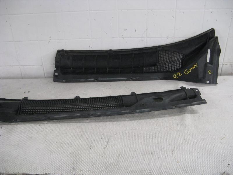 92 93 toyota camry windshield wipers cowl panel