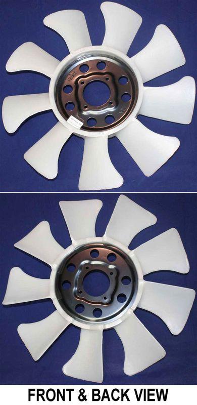 Radiator cooling fan blade shroud assembly