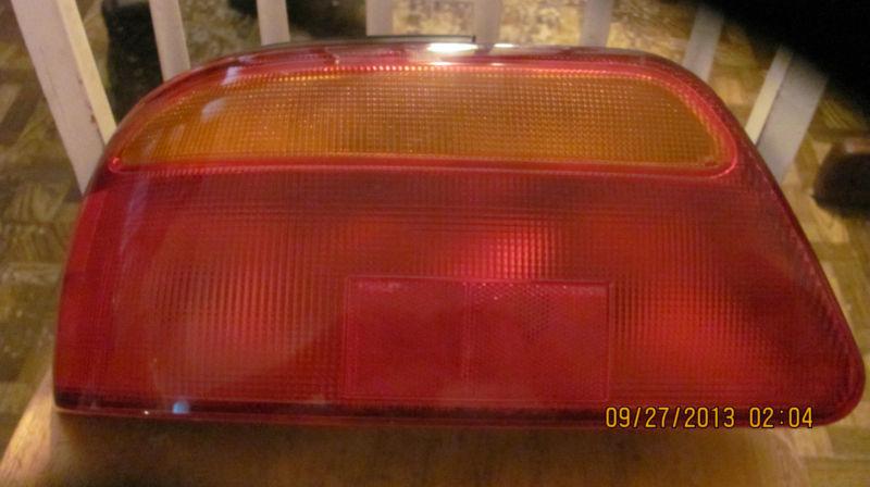 1995 & 1996 chrysler sebring 2dr coupe driver side / lh tail light