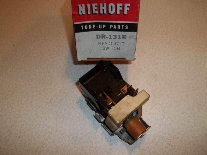 Nib niehoff bwd headlight switch pt2707, dr131r chevy buick gm