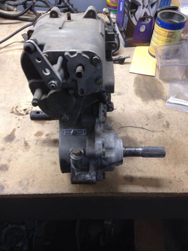 Polaris 03-06 magnum 330 4x4 transmission assembly 1341372