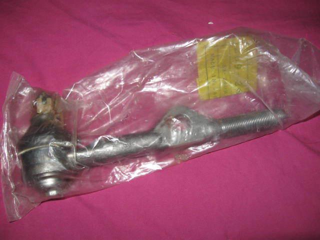 83-90 toyota 4wd tie rod end nos dana 269-2615