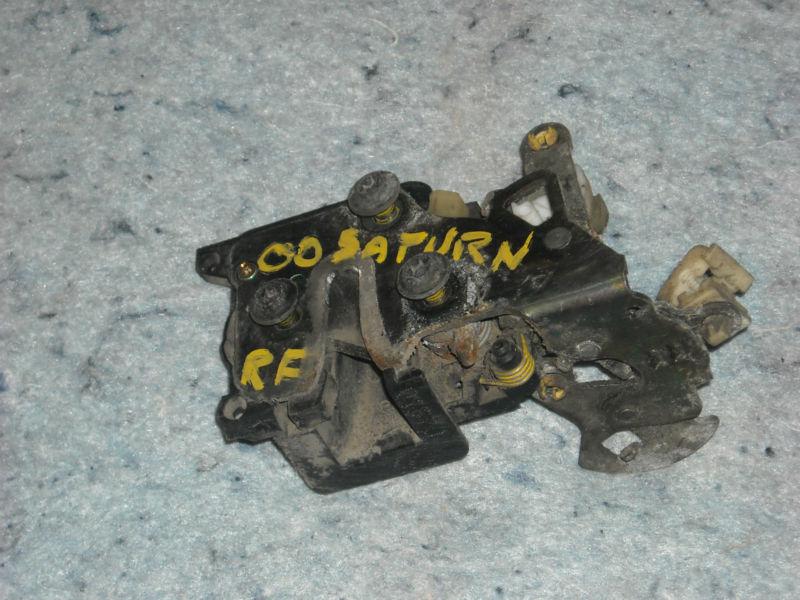 00 01 saturn s series door manual latch r/f