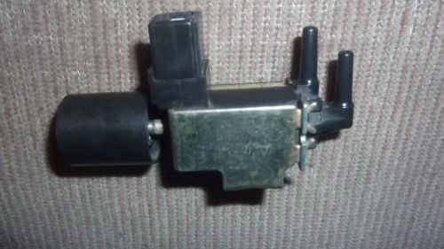 Toyota/lexus vsv vacuum switch valve egr canister purge solenoid 084600-7210