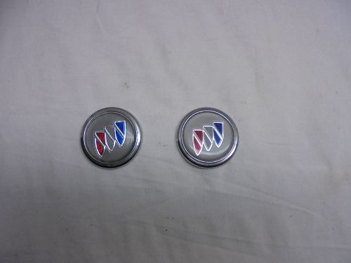 2 buick emblems badges for 91-96 buick park avenue roof pillar 2inchs