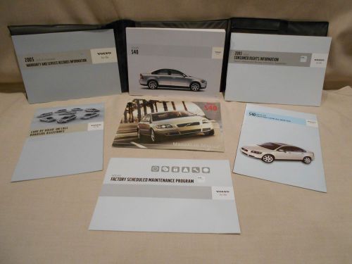 2005-volvo-s40-owners-manual  with tri-fold case