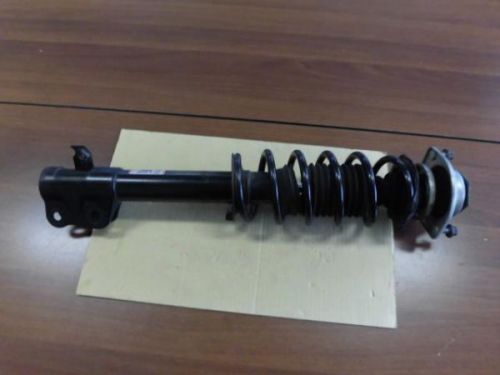 Daihatsu esse 2009 front right strut [0150110]