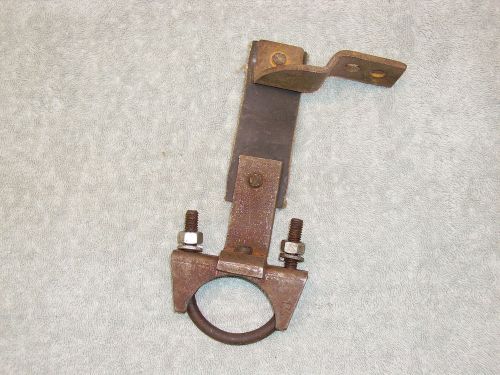 1950-70s ford/chevrolet/dodge/stude/ plymouth etc exhaust  pipe hanger. (#3)