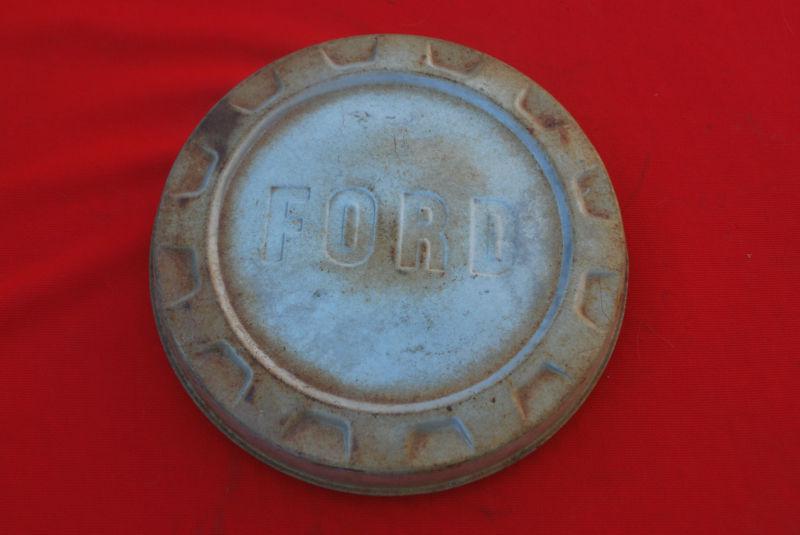 Original!!!!!! 1961 1962 1963 1964 1965 1966 ford hubcap dog dish  #fd61-66 c