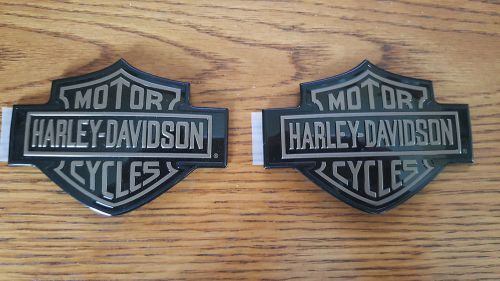 Brand new harley davidson left and right tank emblems 62445-10 &amp; 62446-10