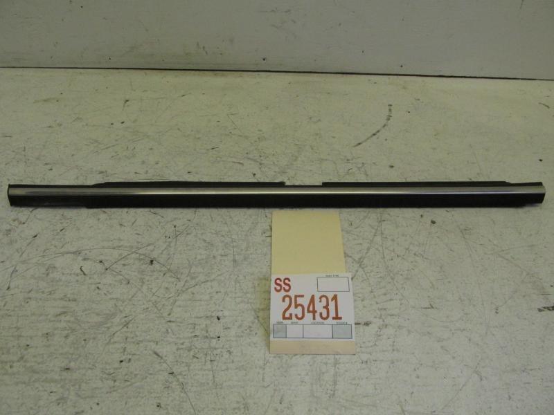 00 01 02 lincoln ls right passenger side rear door weather strip molding trim