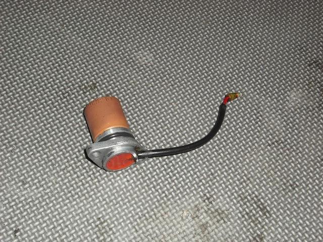 Yamaha xj750rh xj750 seca oil sensor *free shipping*