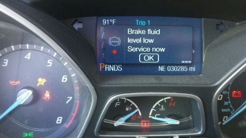 2014 ford focus cluster speedometer odo 30,825