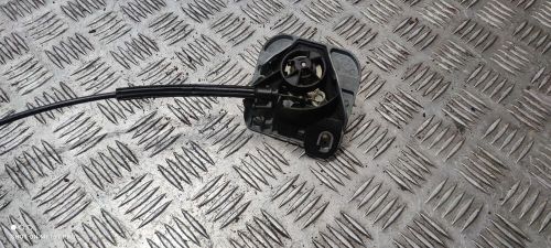 Volvo s80 i ts, xy tailgate lock 31253043 2.40 diesel 120kw 2009 23420921-