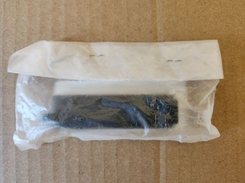 Yamaha  688-45214-02-00 water screen port 60-70-85-90 hp  outboard lower unit