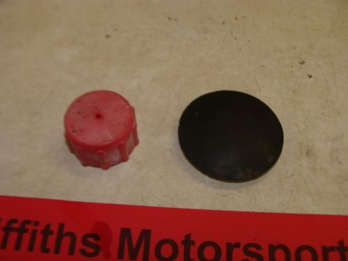 1997 polaris 600 xlt triple indy clutch access trim hole plug cover coolant cap